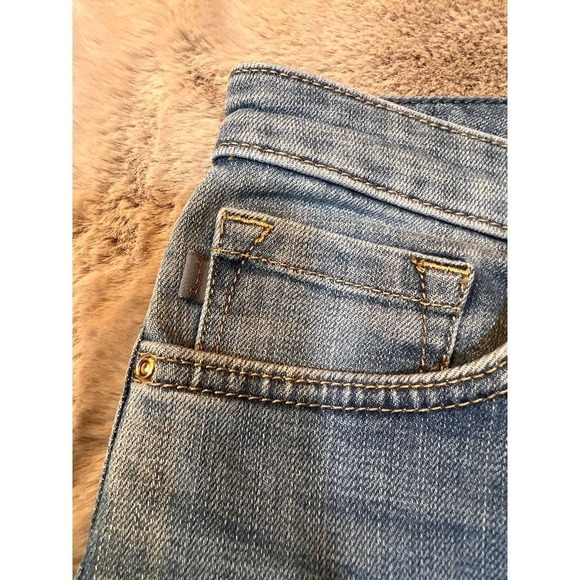 Lee Relaxed Fit Straight Leg High Rise Light Wash Denim Jeans Leg 6 - Picture 9 of 16